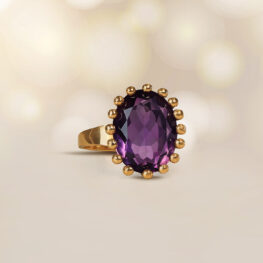 Vintage Oval Amethyst Ring Tresta Ring Top View Tilt Artistic