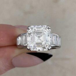 Harry winston engagement ring VS1 clarity